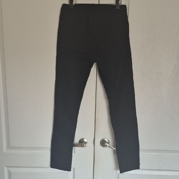 H&M Men Black Slim Fit Pants - Picture 4 of 16
